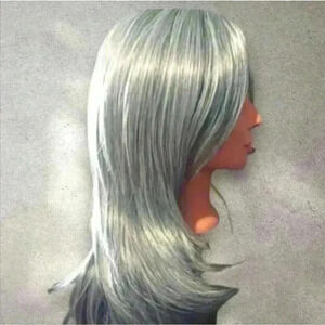 22in Long Wavy Synthetic wig.